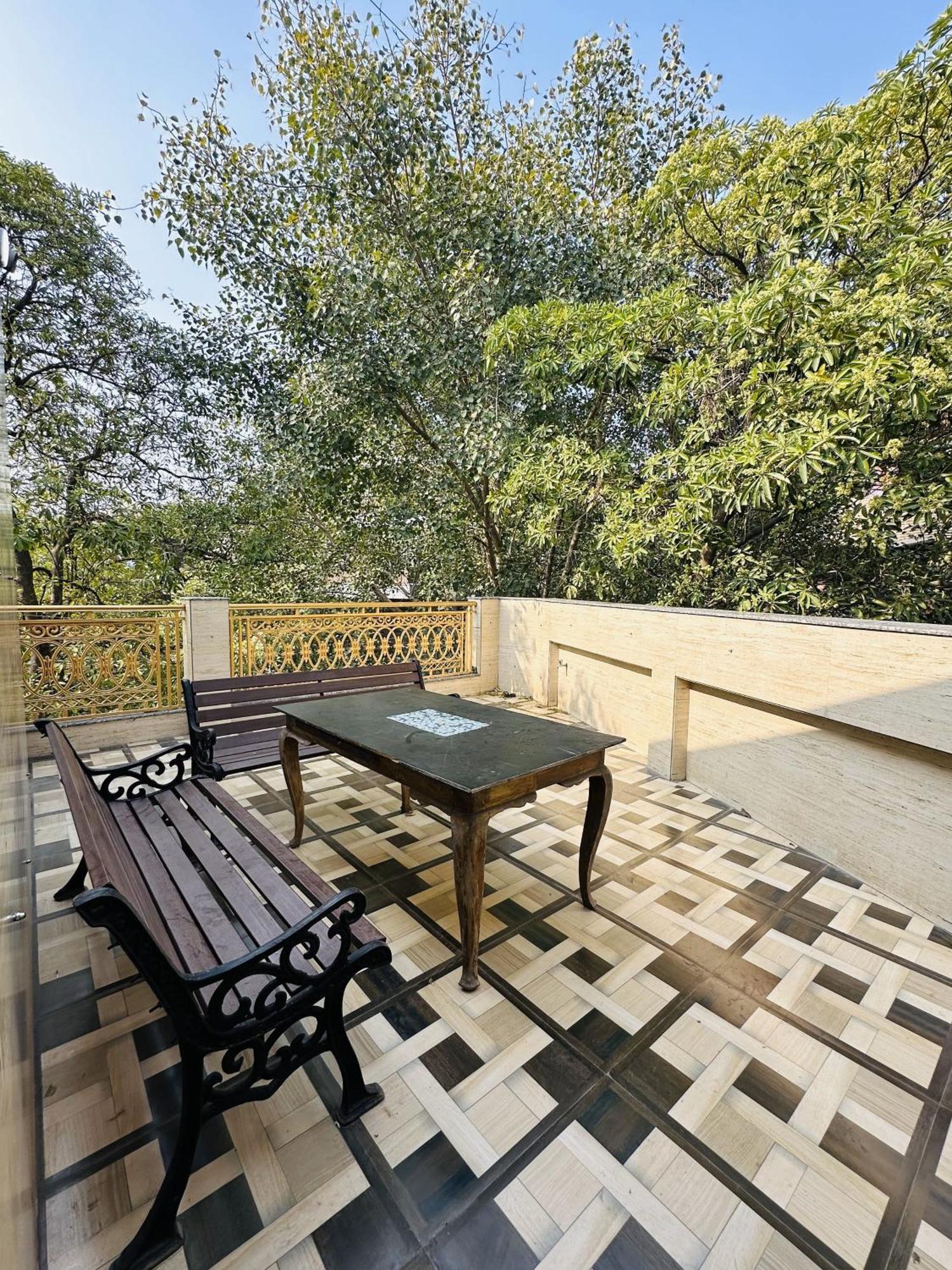 Golden Bed And Breakfast- High Quality Rooms In South Ex-1 D Block Nové Dillí Exteriér fotografie